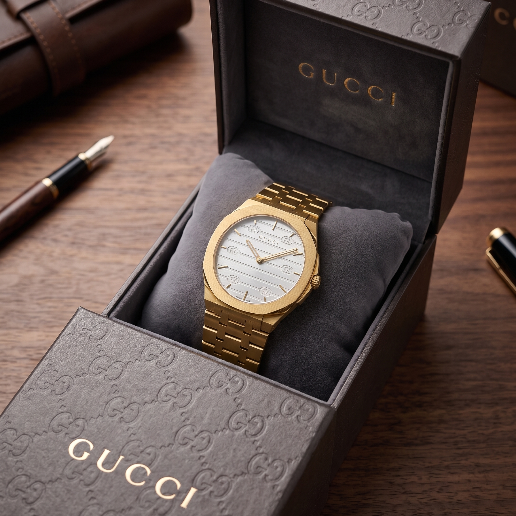 Gucci | 25H | Gold/Silver | Men's Watch | Replica